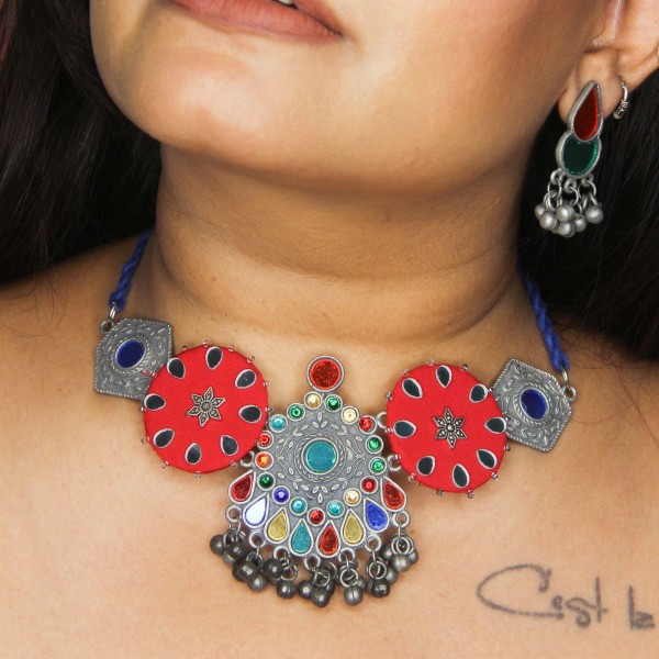 Red Multicolour Mirror Choker